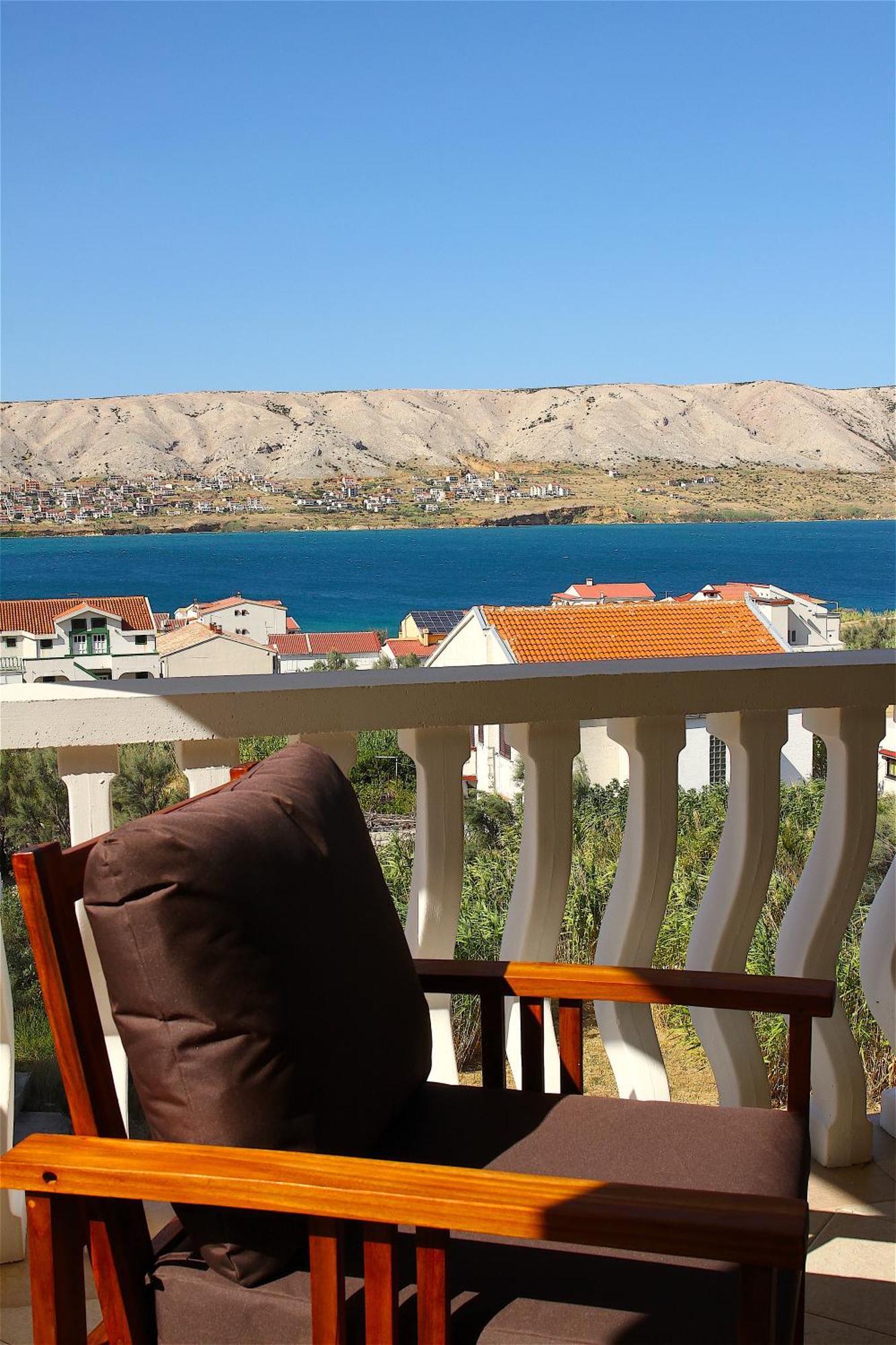 Villa Luka Паг Екстериор снимка