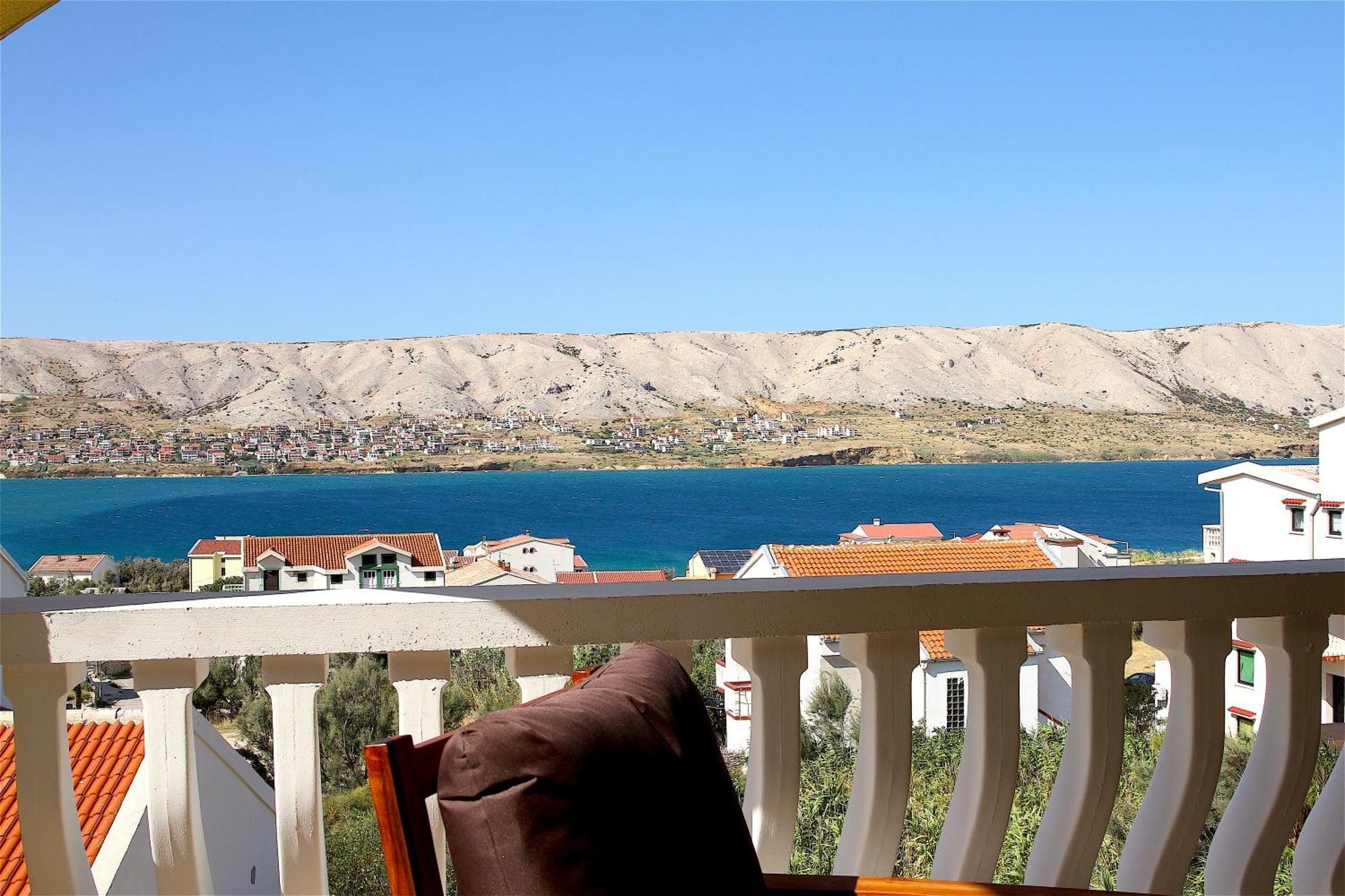 Villa Luka Паг Екстериор снимка