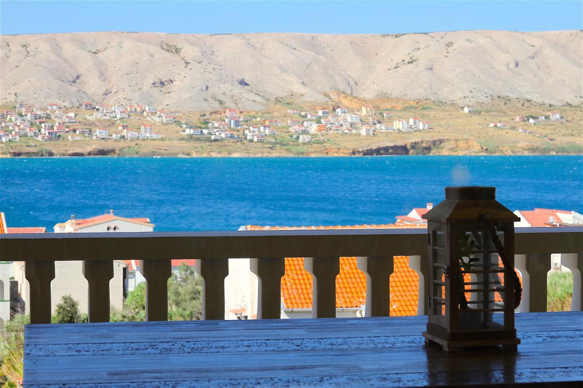 Villa Luka Паг Екстериор снимка
